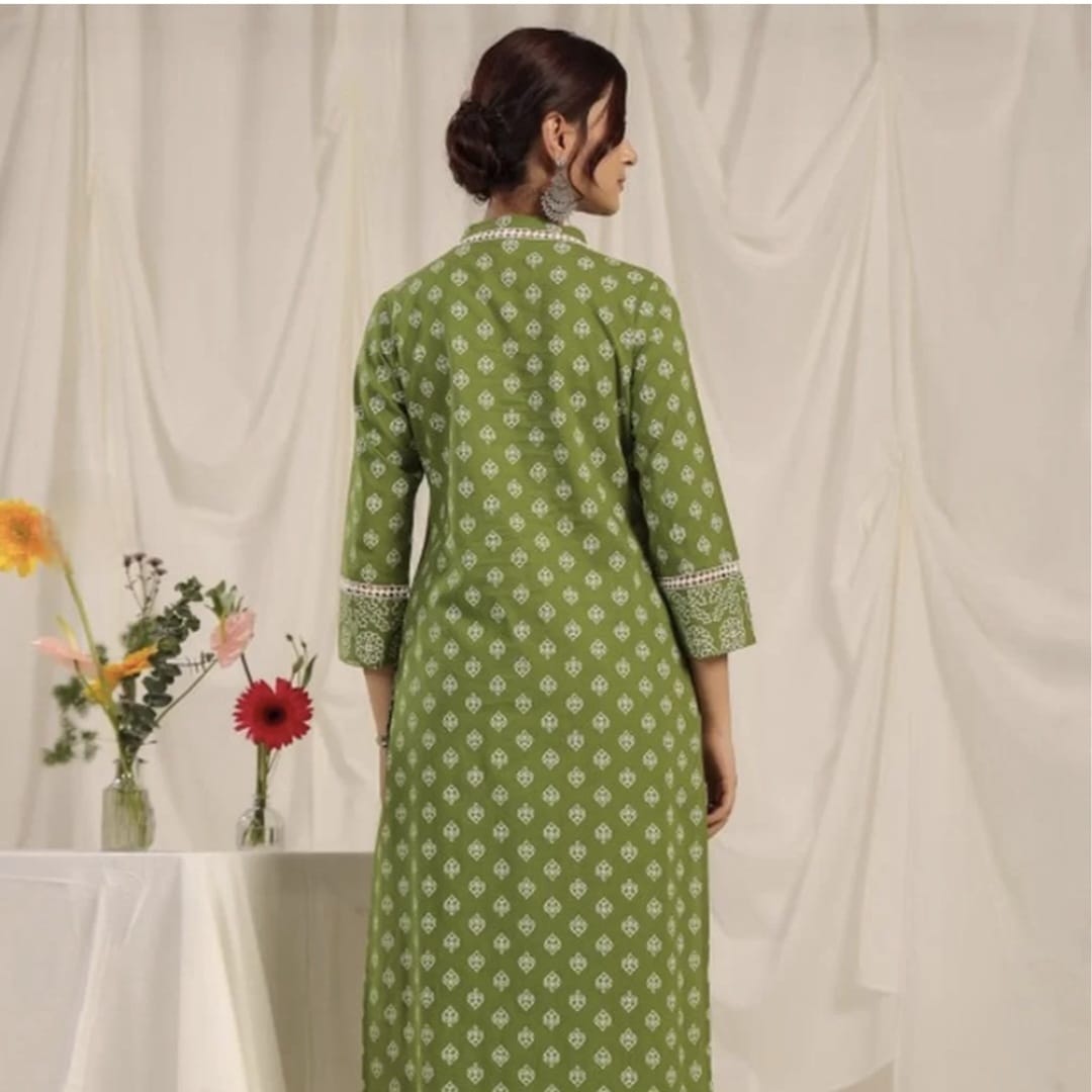 Women Ethnic Motifs Printed Regular Pure Cotton Kurta with Trousers